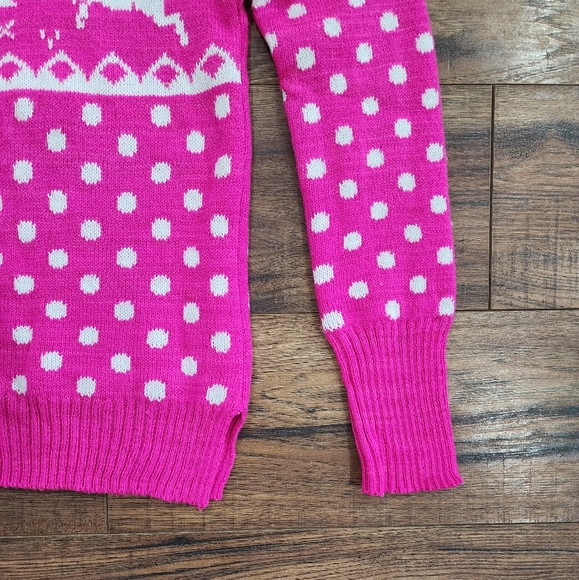SO Junior's Pink Crew Neck Winter Reindeer Polka Dot Pullover Sweater Medium M - Picture 4 of 8